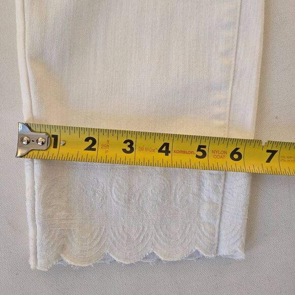 Pappagallo Womens High Rise Scalloped Hem Capri Pants White Size 12P - Picture 11 of 12